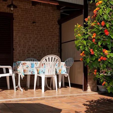 La Casa De Rocche * Cupra Marittima