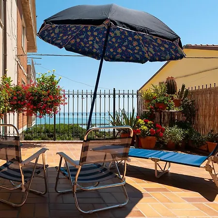 La Casa De Rocche * Cupra Marittima